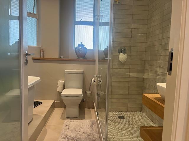 To Let 2 Bedroom Property for Rent in Sea Point Western Cape